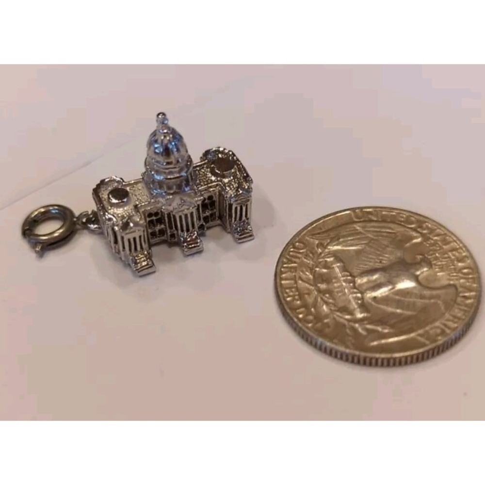 Vintage STERLING‎ SILVER Bracelet CHARM United States Capitol Building